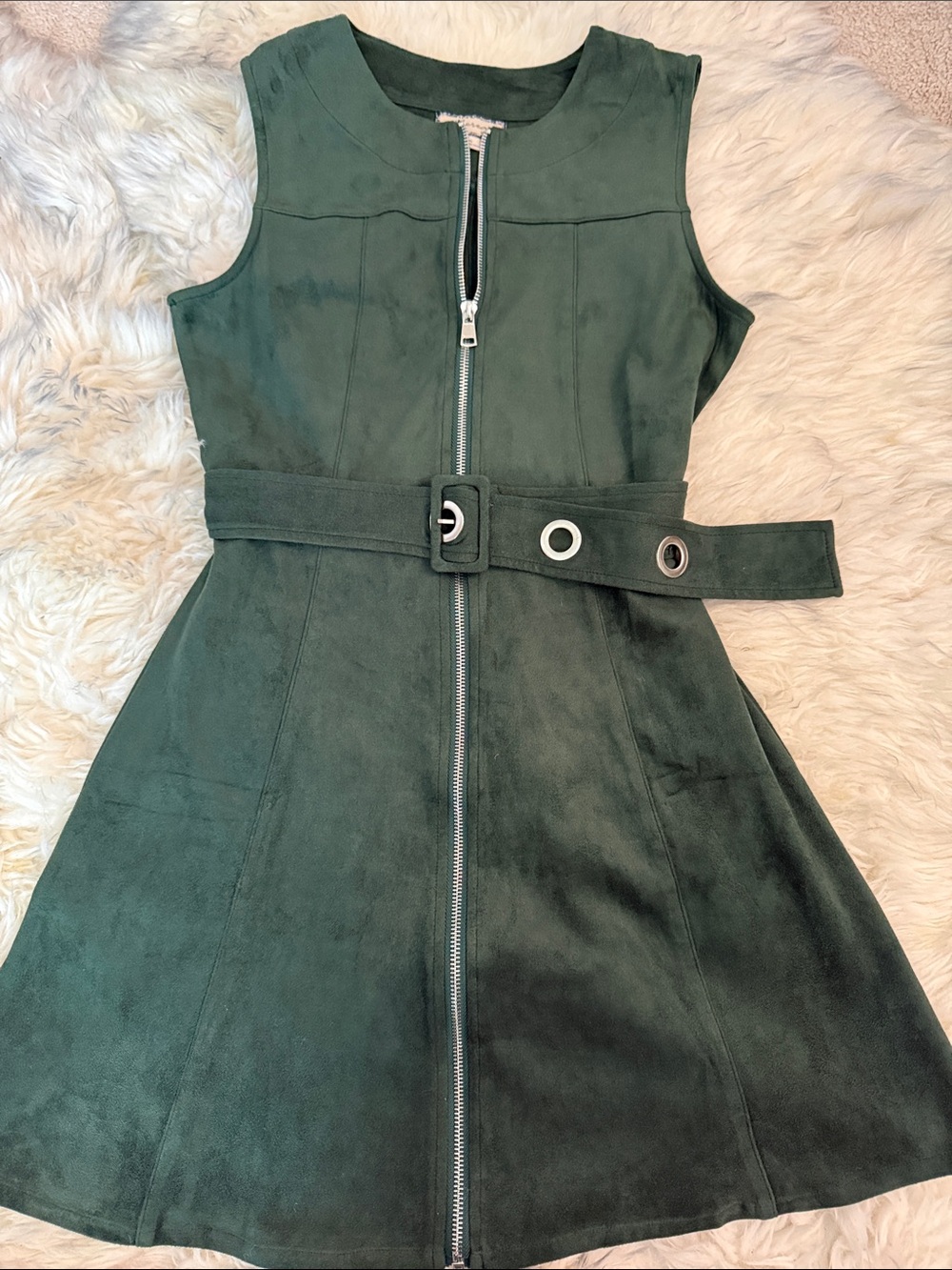 Sleeveless Green Suede-Look Mini Dress with Front Zip & Belt